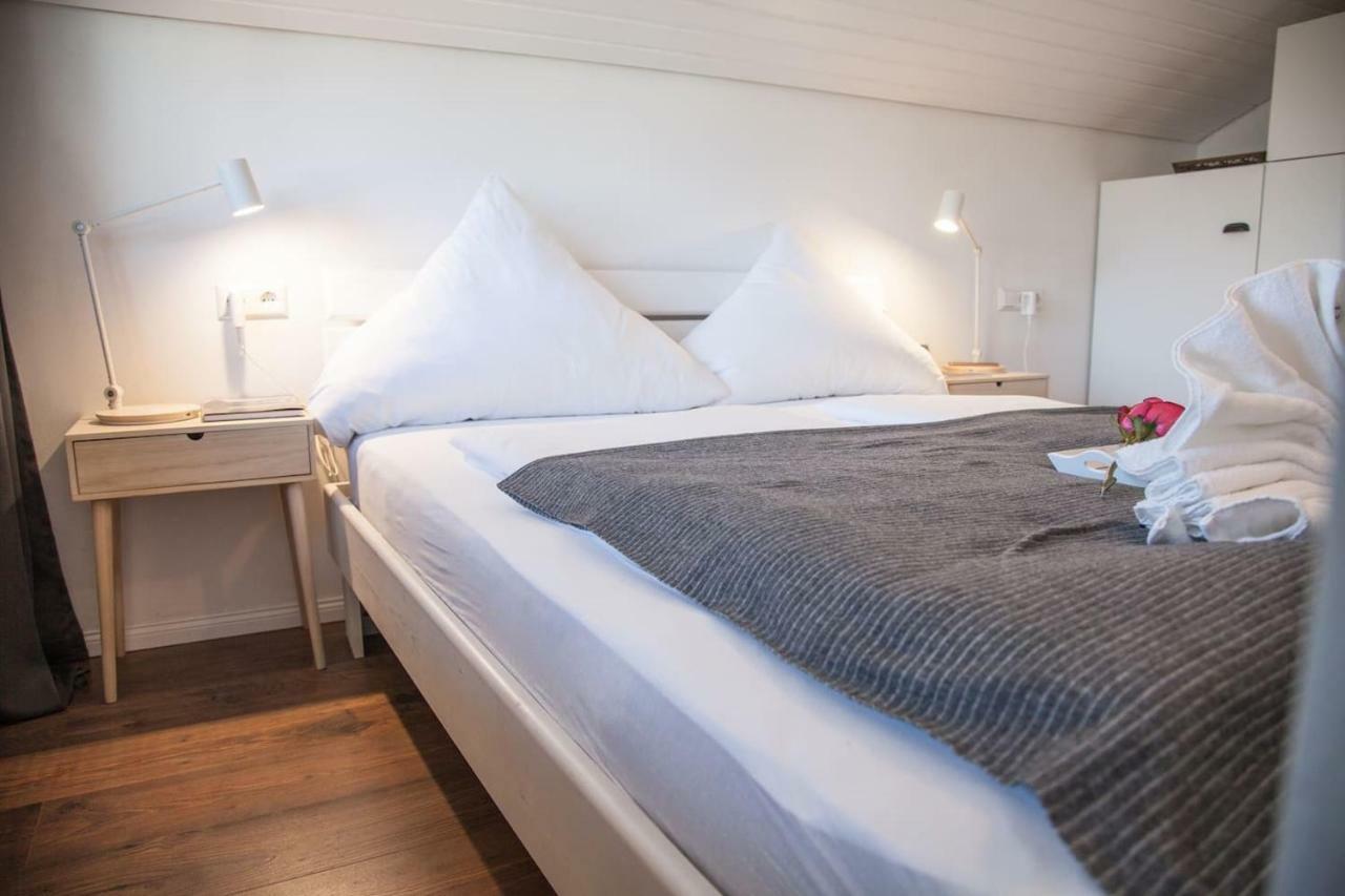 Apartment Jonifee Am Titisee Eksteriør billede